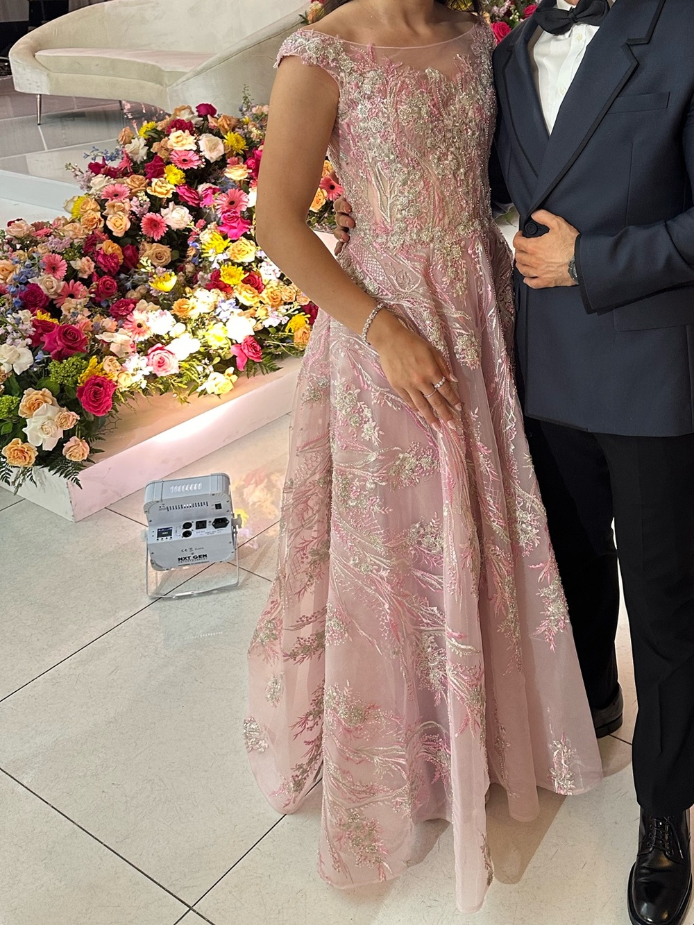 AZZURE COUTURE FM5028 - PINK SIZE 6
